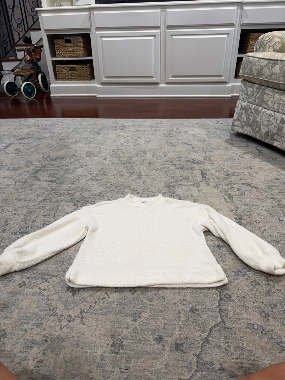 Old Navy White Crewneck Sweater